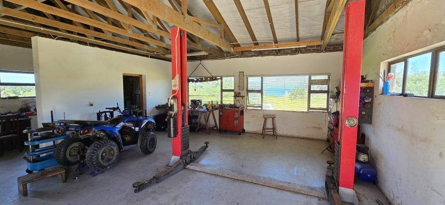 4 Bedroom Property for Sale in Marshstrand Eastern Cape